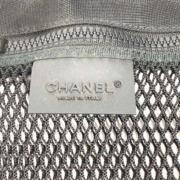 CHANEL Sports CC CC Mark logo mesh Tote Bag with Pouch, Vertical Shoulder Bag - Picture 16 of 16